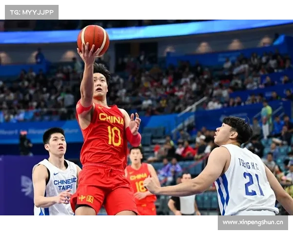 中国男篮五大打架斗殴事件。其中一次甚至影响了NBA总冠军归属。 中国男篮五大打架斗殴事件。其中一次甚至影响了NBA总冠军归属。
